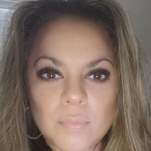 Meet your Posher, Michele